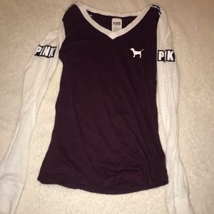 PINK • Victoria Secret || XS Long Sleeved Shirt